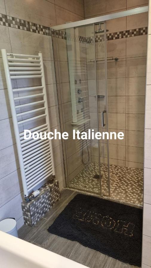 Chambres Individuelles Avec Cuisine Commune Tilloloy Exterior foto